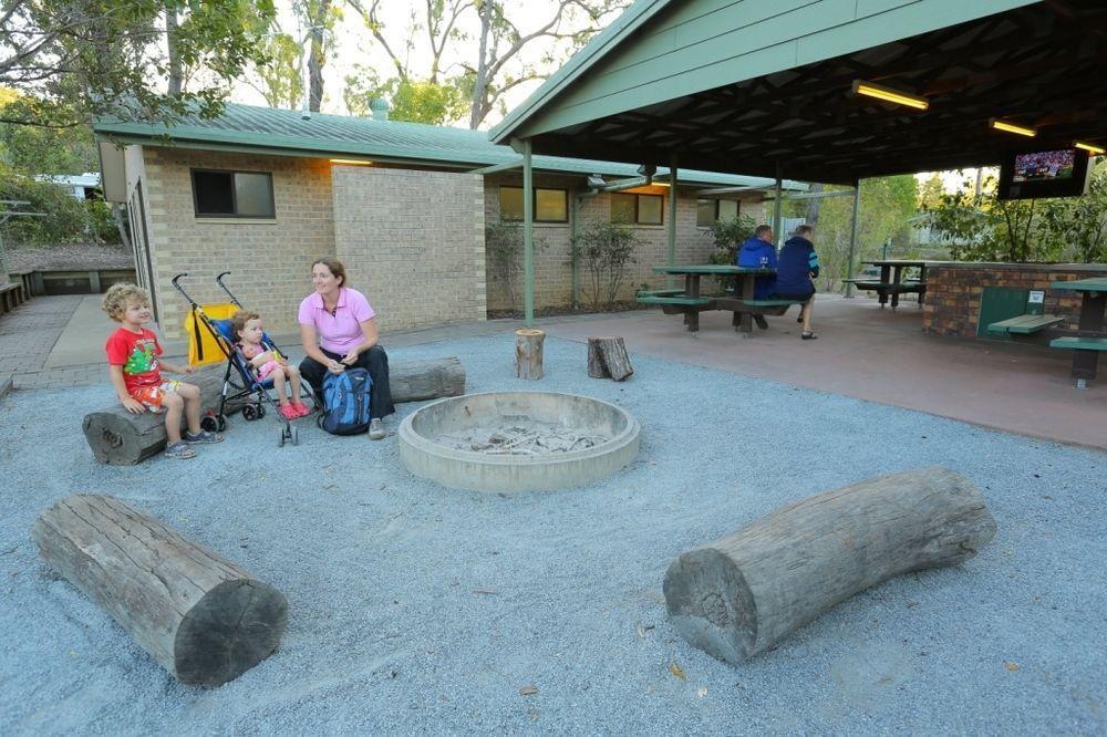 Hotel Capricorn Caves Rockhampton Esterno foto